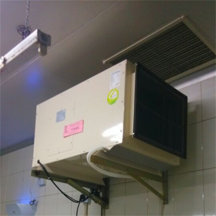 輕紡服裝鞋帽車間購買空氣除濕機的重要性