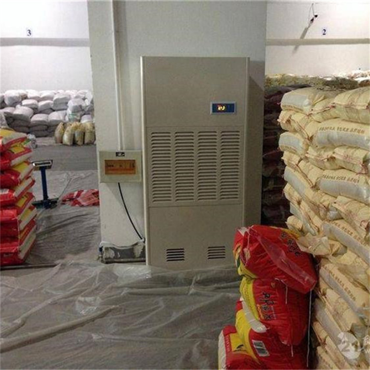向陽區(qū)雨季如何解決潮濕？加裝工業(yè)除濕機